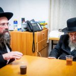 Prayers for the release of the abductees: The families of the abductees met with Rabbi Lando
