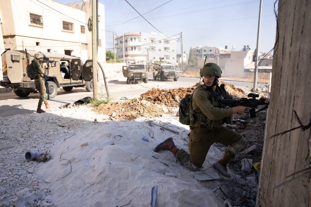 Updates from the field: Division 98 forces operating in the Khan Yunis area
