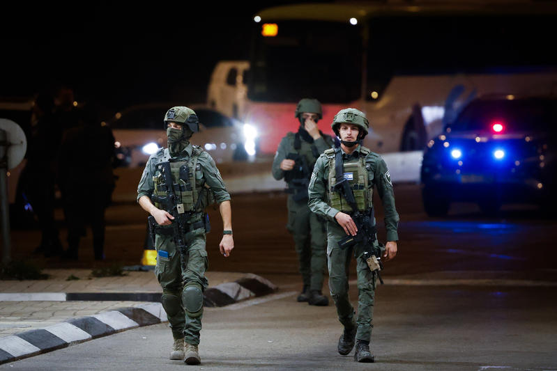 The Terrorist who Carried out the Shooting Attack in Gush Etzion Surrendered