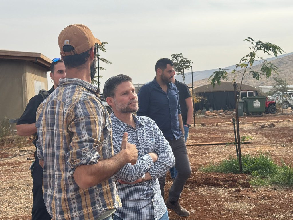 Smotrich Visits Farms in Samaria and the Jordan Valley: “A Security Defense Line”