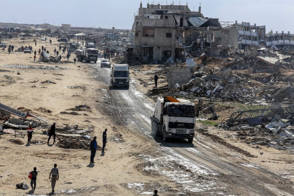 Defense Minister  in Direct Message to Gazans: “Demand the End of Hamas Rule”