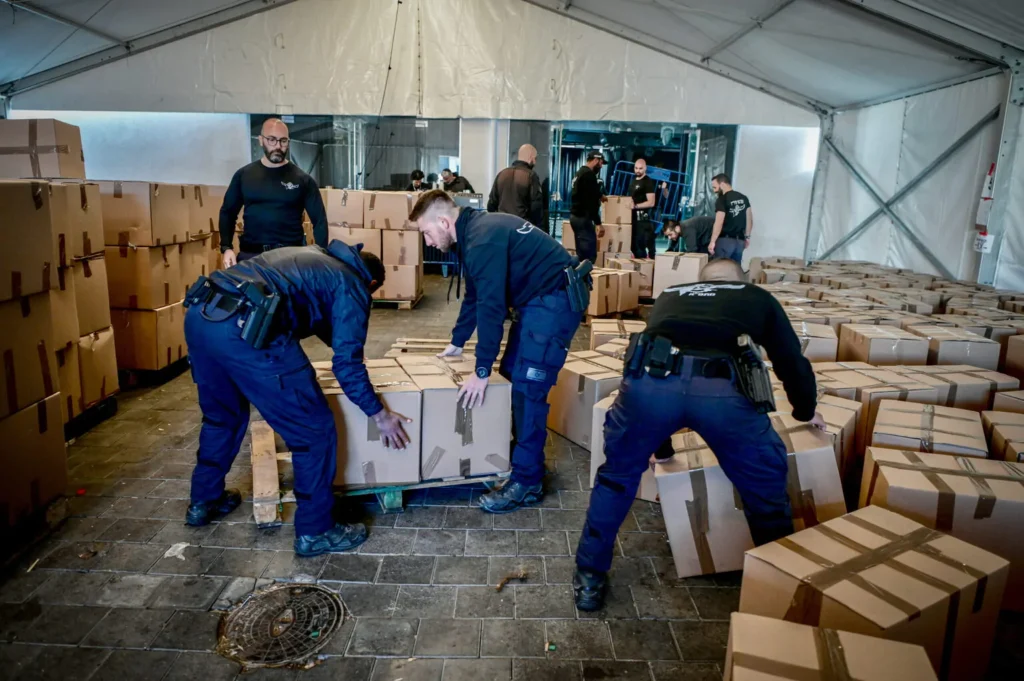 Join in: Israelis Rally to Help Those Affected by the Fires