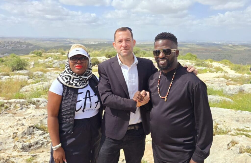 Despite Diplomatic Tensions, South African Delegation Voices Support for Israel in Samaria