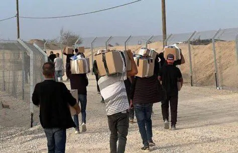 The Third Distribution Center of Humanitarian Aid Launches in Central Gaza