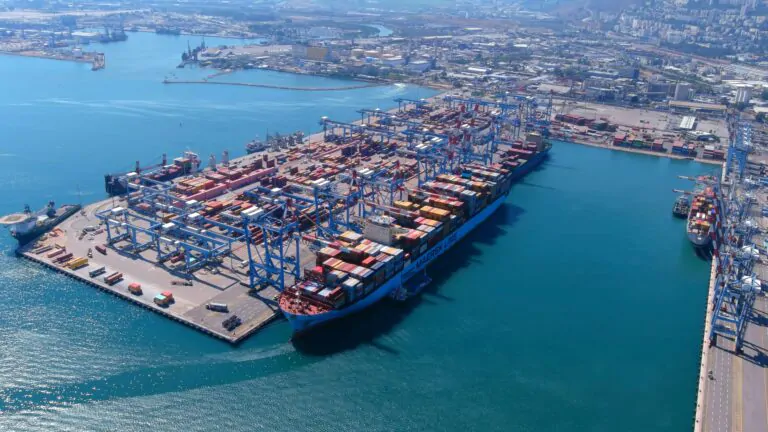 Under Fire, Israel’s Ports Keep the Country Running