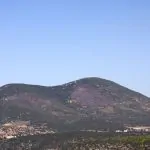 מטח רקטות פגע בהר מירון – שהיה ריק מאדם