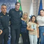 תג השם של השוטר הגיבור שאותר על גופת מחבל, הוחזר למשפחתו