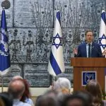 הרצוג: "האויבים שלנו חוגגים כשהם רואים שנאה אצלנו"