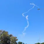 פגיעה ישירה בקיבוץ הגושרים בצפון: ישראלי בן כ-30 נהרג