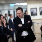 טראמפ שוקל למנות את אילון מאסק כיועץ או חבר קבינט; מאסק: 'אני מוכן לשרת'