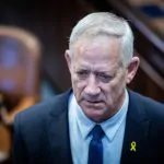 הטלפון שהרים גנץ בבוקר ה-7 באוקטובר, והקריאה: "אסור לשכוח"