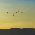 60 רקטות שוגרו היום מלבנון: לוחם מילואים נפצע קשה, מחבל חיזבאללה חוסל