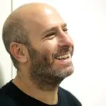 מגשר בין עולמות: האם חנוך דאום הצליח למשוך צופים