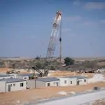מתוך הרס: אפשטיין יוצא למסע חדש בשער הנגב