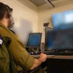 איראן לא מגיבה: ישראל נערכת בינתיים לסיכול, הגנה ותקיפה