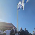 "יש תקווה לאחדות, לאהבה, לעם ולמדינה": השר וסרלאוף הניף את דגל ישראל לזכר החללים הבדואים