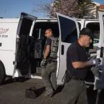 המאבק בפשיעה הפלילית: מטען חבלה נוטרל במרכז מסחרי בתל מונד