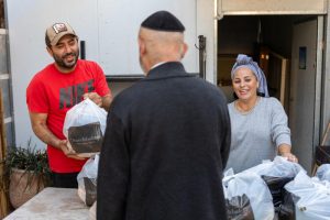 הכירו את תוכנית התמיכה בזכויות אזרחים ותיקים בבתי החולים