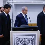 עדות נתניהו בוטלה; רה"מ וראשי מערכת הביטחון יתכנסו בקריה