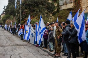 "השמיים בקשו רחמים": לווייתו של סמ"ר יובל שהם בהר הרצל