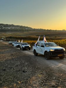 העיר הצפונית ביקשה עזרה – המועצה ליד ירושלים נענתה: "חיבוק עם טנדרים וכלים"