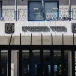 התיאטרון הלאומי הפלסטיני על סף פירוק: ליקויים חמורים וניהול חשבונות ברמאללה