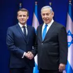 ההתקפלות המפוארת של מקרון אחרי השיחה עם נתניהו