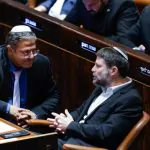 תכף אשוב: סמוטריץ' מתפטר מתפקידו ליומיים בלבד
