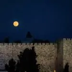 עשרה בטבת שחל ביום שישי: מתי יוצא הצום?