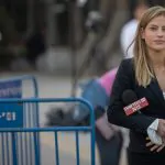 אחרי שנזף בה בשידור: נתניהו במחווה מרגשת לכתבת חדשות 12