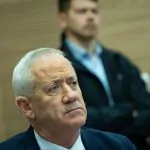 גנץ אחרי ההפגנה: "לא אכנע לקיצוניים, המשימה שלנו היא לאחד את החברה"