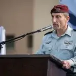אחרי שסגן הרמטכ"ל ביקש לסיים את תפקידו – בצה"ל שוקלים צעד חריג