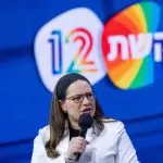 לאחר למעלה משני עשורים: סיון רהב מאיר בהודעה מפתיעה