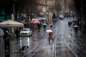 רוחות חזקות, גשם ושלג: תחזית מזג האוויר