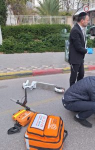 השר העניק טיפול רפואי