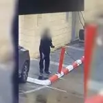 מבוגר איבד מעטפה עם אלפי שקלים – השוטרים פעלו והחזירו לו אותם