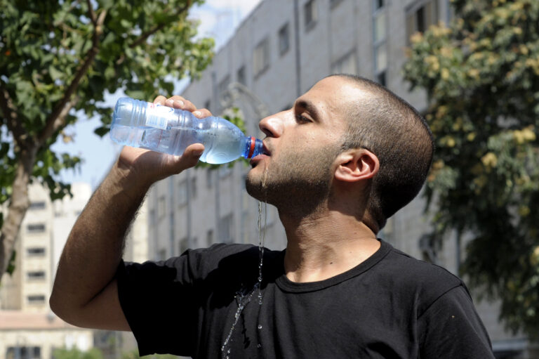 הרגלי צריכת המים של הישראלים בזמן המלחמה