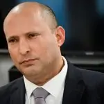 "בנט 2026": ראש הממשלה לשעבר רשם מפלגה חדשה