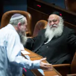 חברי הכנסת אבי מעוז ויצחק גולדקונפף מתפטרים מהממשלה