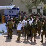 אחדות המילואימניקים: "טבעי שהחתן החילוני יבקש מחברו הדתי לסדר חופה"