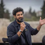 אביב אלוש חושף: זו ההשראה לשיר החדש