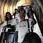 אפקט מקרון: "אין משפחה יהודית שלא חושבת לעלות לישראל"
