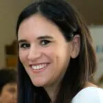 אמילי עמרוסי פונה לחות'ים: "מקווה שיש לכם טיטולים למבוגרים"