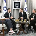 עומר שם טוב: "דבר אחד שאני יכול לבקש מעם ישראל – אחדות, אחדות, אחדות"