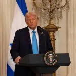 דיווח: ממשל טראמפ עצר חוקר פרו-פלסטיני באוניברסיטת ג'ורג'טאון