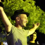 הזמר המפורסם משתף בהחלטה הגורלית שקיבל לפני החתונה