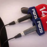 זה איש התקשורת המפורסם שעוזב את כאן 11 ומצטרף לערוץ 14