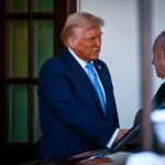 נתניהו וטראמפ הפתיעו את כולם – מאחורי ההכרעה באיראן