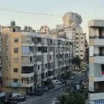 תיעודים: המונים בורחים משכונת הדאחייה בביירות לקראת תקיפת צה"ל
