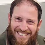 "הוא לא היה הרב שלי, אבל הוא היה אח שלי": סרן אברהם יוסף גולדברג ז"ל